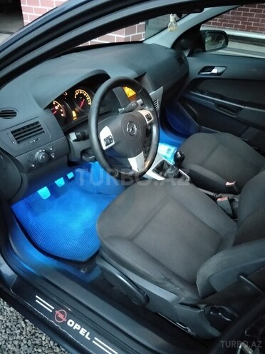 Opel Astra 2009, 213,542 km - 1.4 l - Lənkəran