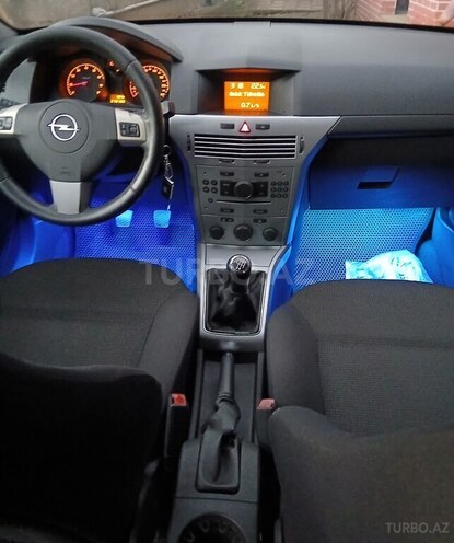 Opel Astra 2009, 213,542 km - 1.4 l - Lənkəran