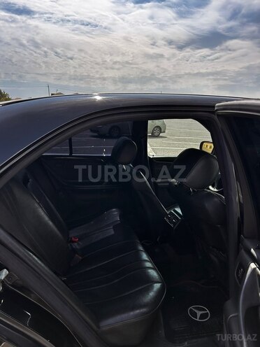 Mercedes E 230 1996, 268,400 km - 2.3 l - Bakı