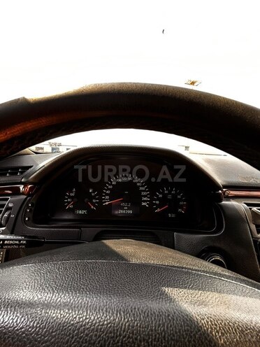 Mercedes E 230 1996, 268,400 km - 2.3 l - Bakı