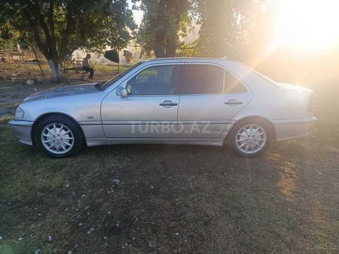 Mercedes C 240 2000, 333,000 km - 2.4 л - Bərdə