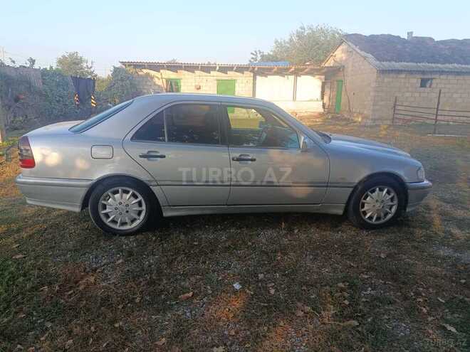 Mercedes C 240 2000, 333,000 km - 2.4 л - Bərdə