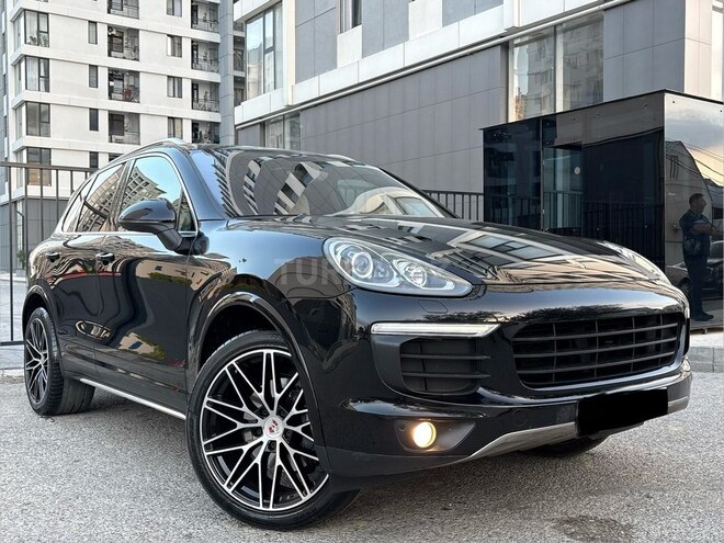 Porsche Cayenne 2015, 196,500 km - 3.6 л - Bakı