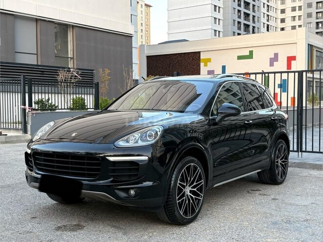 Porsche Cayenne 2015, 196,500 km - 3.6 л - Bakı