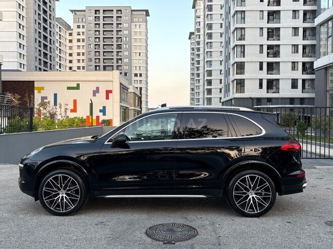 Porsche Cayenne 2015, 196,500 km - 3.6 л - Bakı