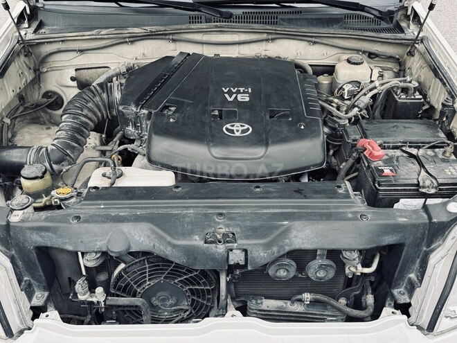 Toyota Land Cruiser Prado 2008, 277,000 km - 4.0 l - Bakı