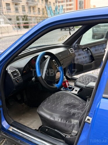 Mercedes C 230 1996, 326,500 km - 2.3 l - Bakı
