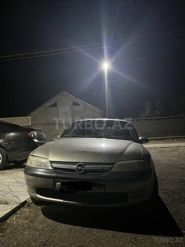 Opel Vectra 1997, 250,000 km - 1.8 l - Lənkəran