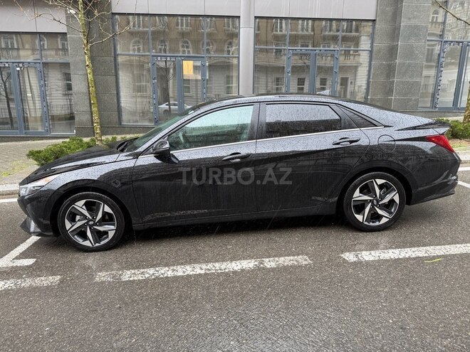 Hyundai Elantra 2023, 20,000 km - 1.6 л - Bakı