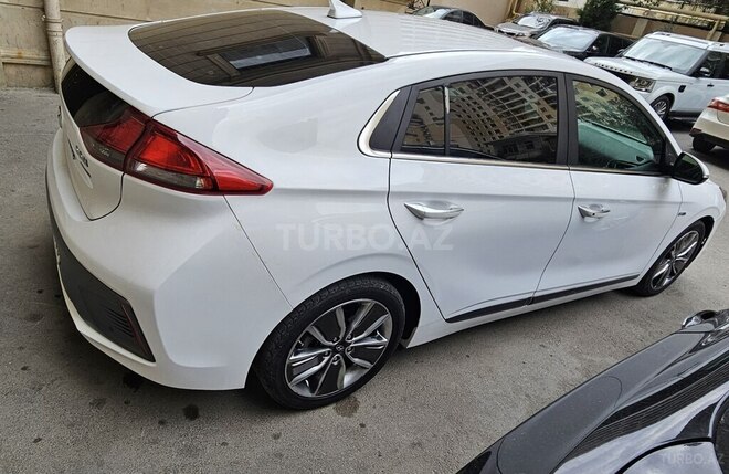 Hyundai IONIQ 2018, 141,622 km - 1.6 l - Bakı