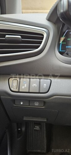 Hyundai IONIQ 2018, 141,622 km - 1.6 l - Bakı