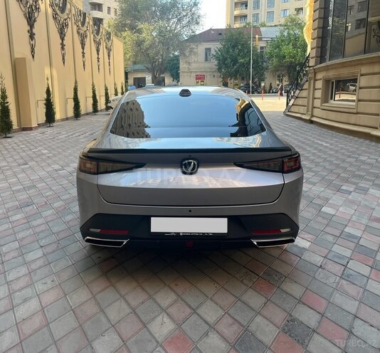Changan  2024, 27,000 km - 1.5 l - Bakı