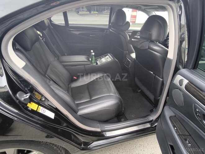 Lexus  2013, 280,000 km - 4.6 l - Bakı