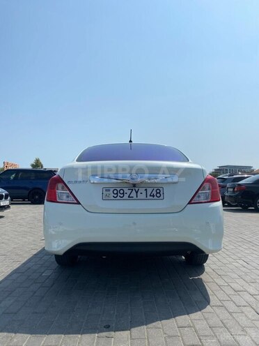 Nissan Sunny 2014, 272,000 km - 1.5 л - Mingəçevir