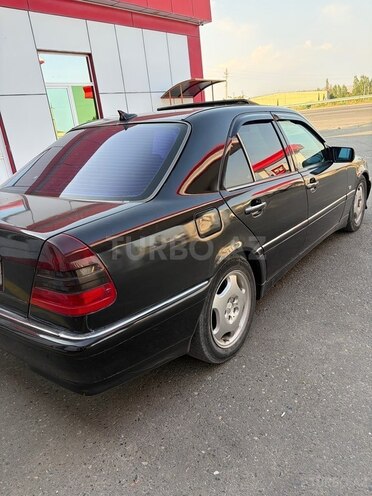 Mercedes C 240 1998, 395,000 km - 2.4 l - Yevlax