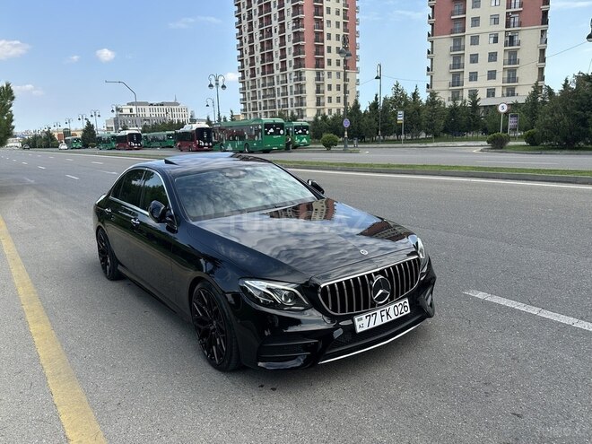 Mercedes E 220 d 2018, 129,000 km - 2.0 л - Bakı