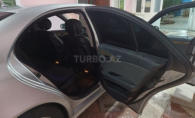 Mercedes E 220 2006, 414,000 km - 2.2 l - Goranboy