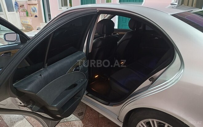 Mercedes E 220 2006, 414,000 km - 2.2 l - Goranboy