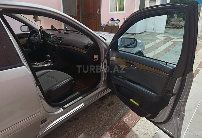Mercedes E 220 2006, 414,000 km - 2.2 l - Goranboy