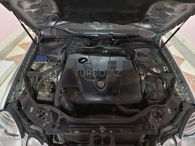 Mercedes E 220 2006, 414,000 km - 2.2 l - Goranboy