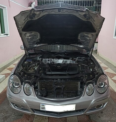 Mercedes E 220 2006, 414,000 km - 2.2 l - Goranboy