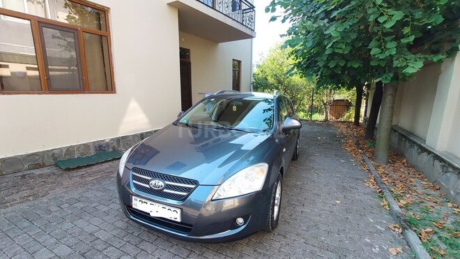 Kia  2008, 350,000 km - 1.4 l - Qəbələ