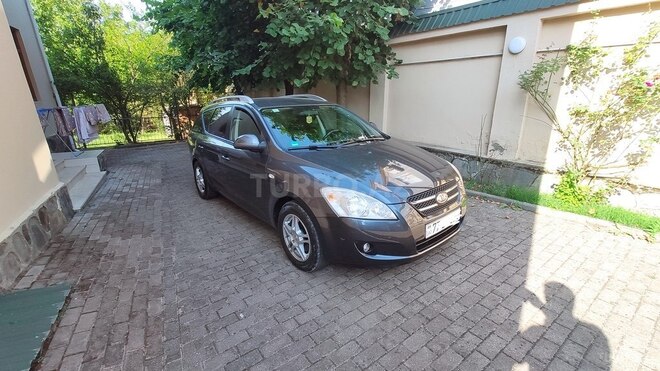 Kia  2008, 350,000 km - 1.4 l - Qəbələ