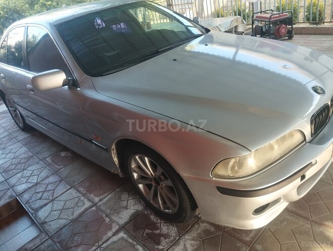 BMW 523 1996, 325,000 km - 2.5 l - Ağsu