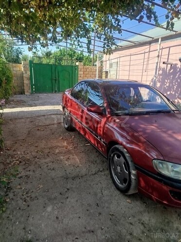 Opel Omega 1995, 300,000 km - 2.5 l - Füzuli