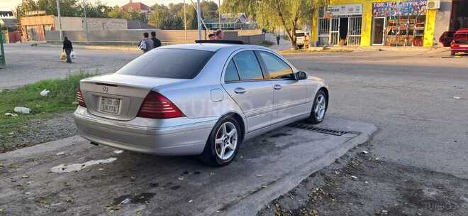 Mercedes C 240 2001, 318,000 km - 2.6 л - Bakı