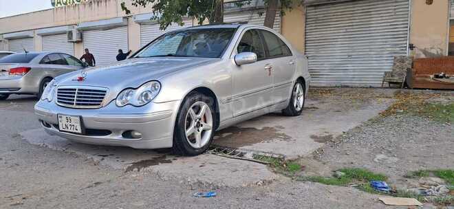 Mercedes C 240 2001, 318,000 km - 2.6 л - Bakı