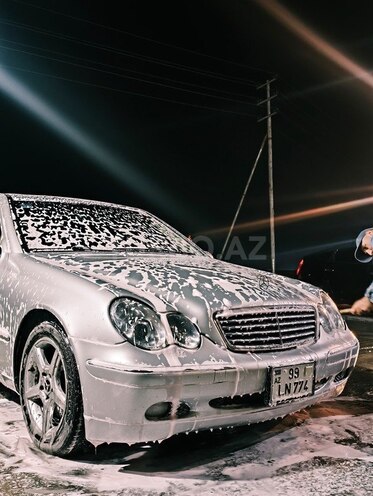 Mercedes C 240 2001, 318,000 km - 2.6 л - Bakı