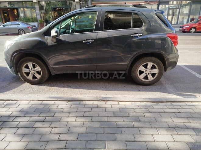 Chevrolet Trax 2018, 135,000 km - 1.4 l - Bakı