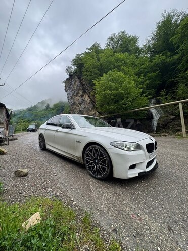 BMW  2015, 243,000 km - 2.0 l - Bakı