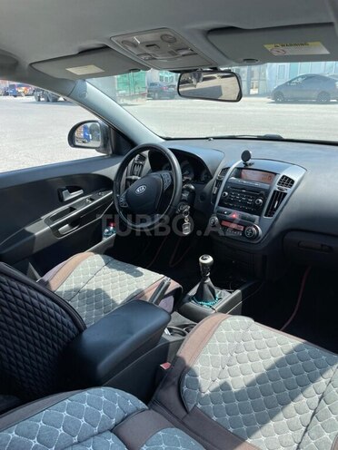 Kia  2008, 350,000 km - 1.6 l - Bakı