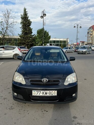 Toyota Corolla 2005, 330,000 km - 1.4 l - Quba