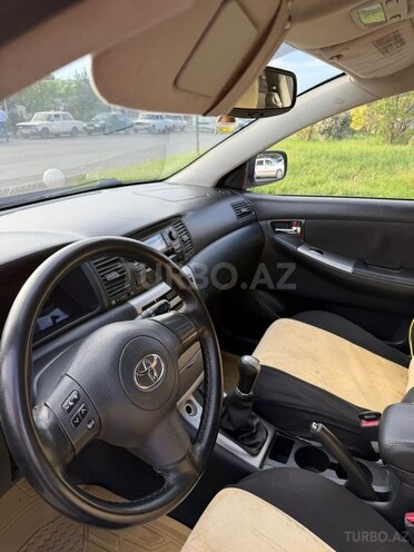 Toyota Corolla 2005, 330,000 km - 1.4 l - Quba