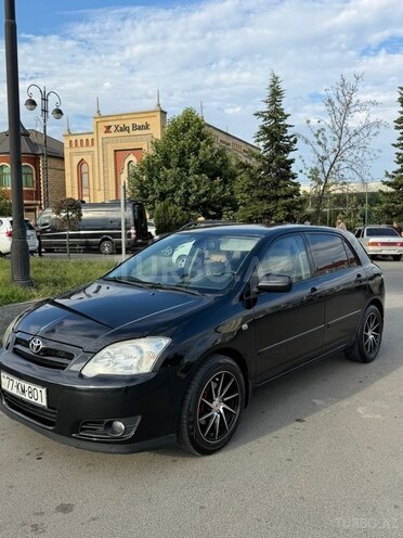 Toyota Corolla 2005, 330,000 km - 1.4 l - Quba