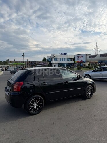 Toyota Corolla 2005, 330,000 km - 1.4 l - Quba