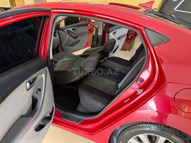Hyundai Elantra 2014, 241,402 km - 1.8 l - Sumqayıt