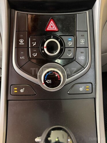 Hyundai Elantra 2014, 241,402 km - 1.8 l - Sumqayıt
