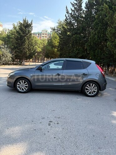 Hyundai i30 2008, 240,000 km - 1.4 л - Sumqayıt