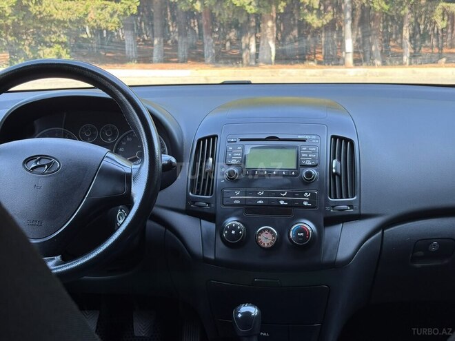 Hyundai i30 2008, 240,000 km - 1.4 л - Sumqayıt