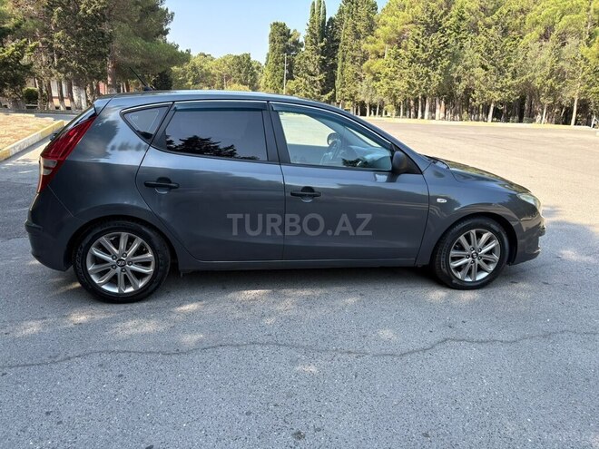 Hyundai i30 2008, 240,000 km - 1.4 л - Sumqayıt
