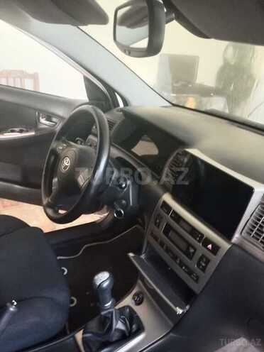 Toyota Corolla 2004, 250,000 km - 2.0 l - Göyçay