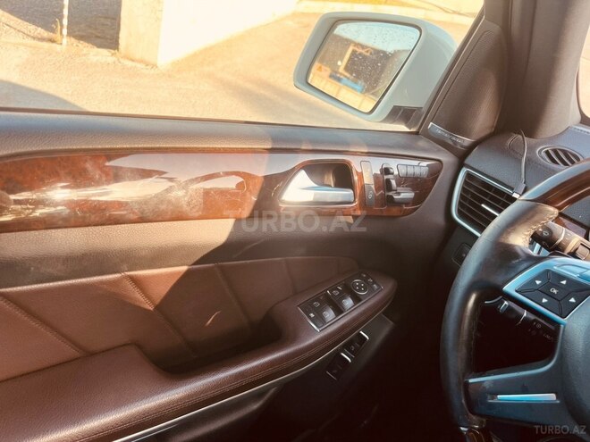 Mercedes GL 500 4MATIC 2013, 270,000 km - 4.7 l - Bakı