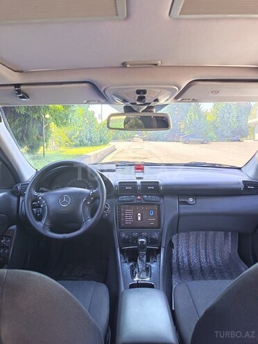 Mercedes C 200 2000, 294,528 km - 2.0 l - Qazax