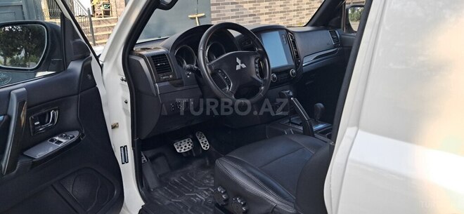 Mitsubishi Pajero 2008, 189,211 km - 3.0 l - Bakı