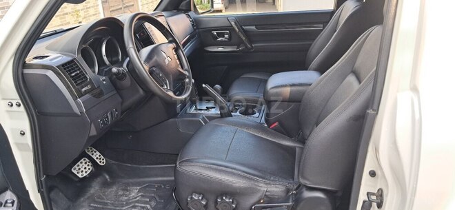 Mitsubishi Pajero 2008, 189,211 km - 3.0 l - Bakı