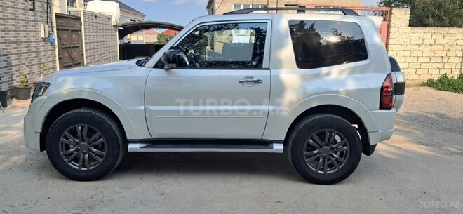 Mitsubishi Pajero 2008, 189,211 km - 3.0 l - Bakı